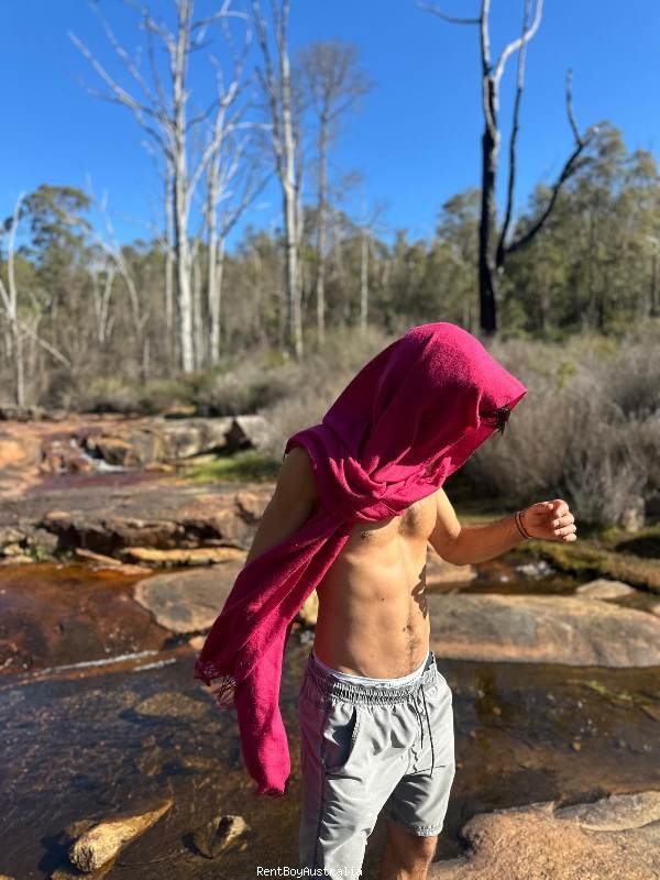 Nea.L Gay Escort Perth 0494111382 masseuraustralia.com